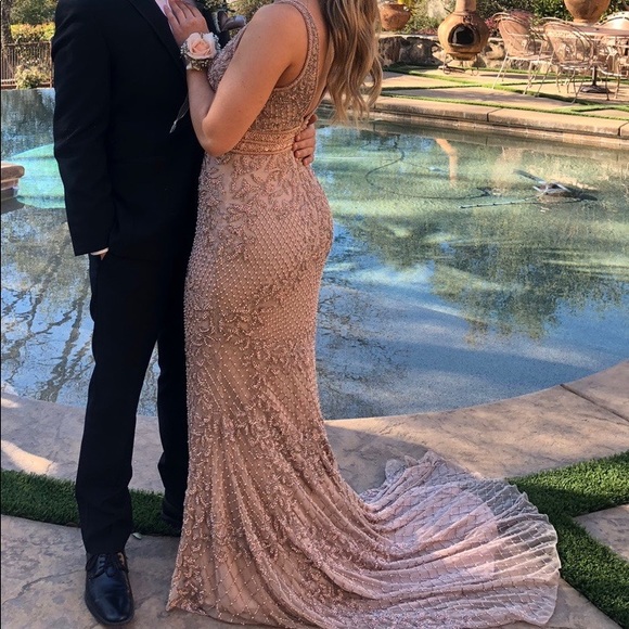 sherri hill prom - Picture 2 of 7